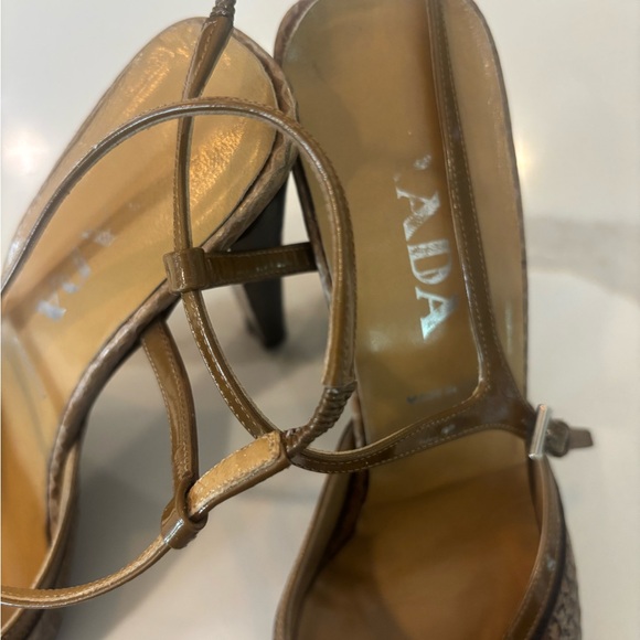 Prada Brown Heels with Snakeskin Pattern - Picture 2 of 4